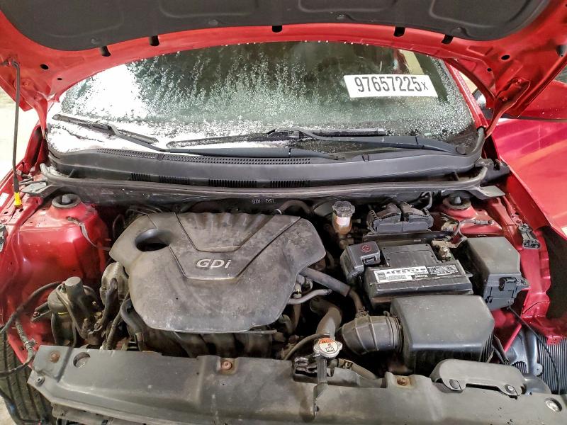 KMHCT4AE8FU843611