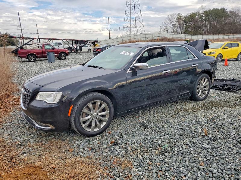 2017 CHRYSLER 300 LIMITE — VIN 2C3CCAKG8HH580386