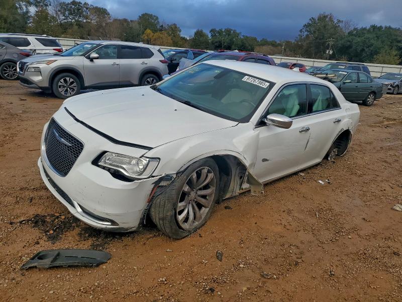 2018 CHRYSLER 300 LIMITE — VIN 2C3CCAEG4JH129876