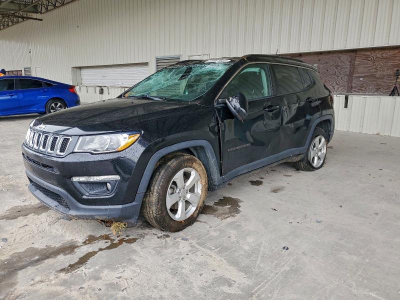 2019 JEEP COMPASS LA — VIN 3C4NJCBB0KT699395