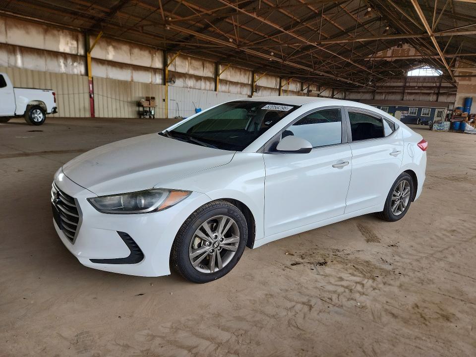 2018 HYUNDAI ELANTRA — VIN 5NPD84LF7JH233590