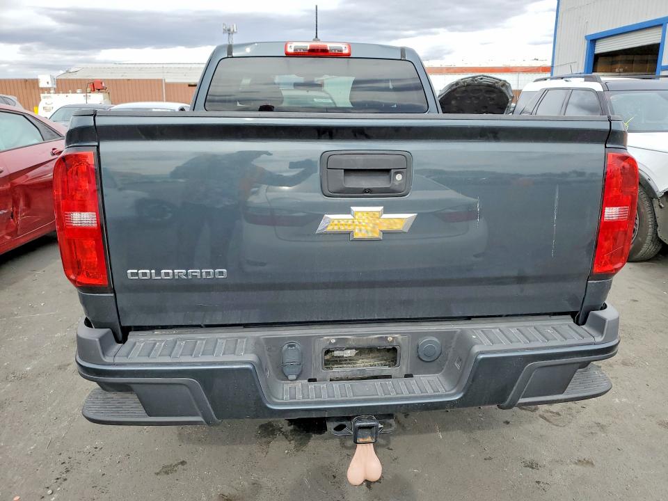 1GCHSBEA5J1178184