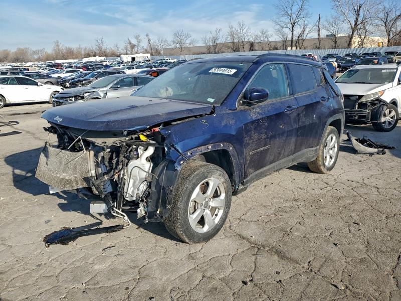 2019 JEEP COMPASS LA — VIN 3C4NJDBB5KT704614