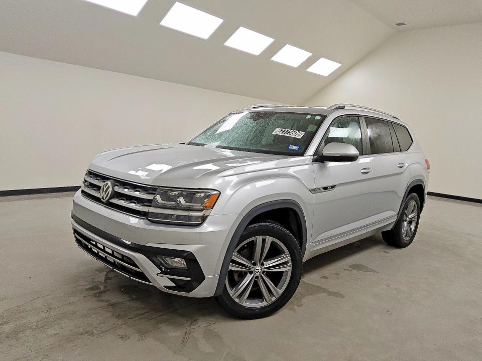 2018 VOLKSWAGEN ATLAS — VIN 1V2RR2CA5JC584102