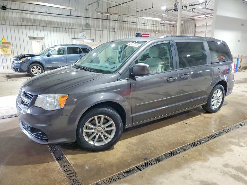 2015 DODGE GRAND CARAVAN — VIN 2C4RDGCG5FR613811