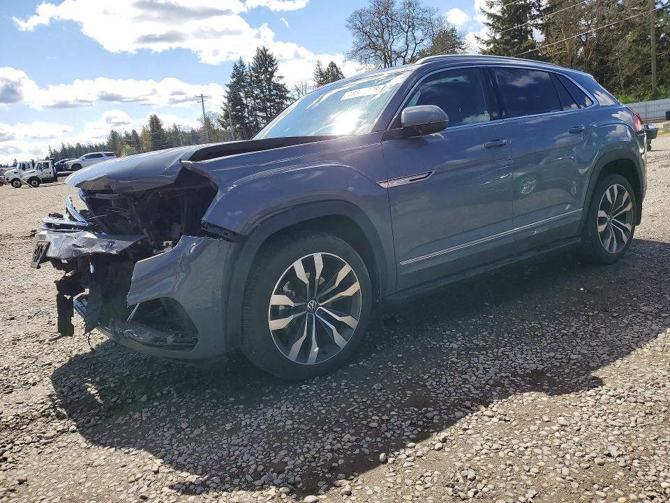 2022 VOLKSWAGEN ATLAS CROSS SPORT — VIN 1V2FE2CA5NC200713