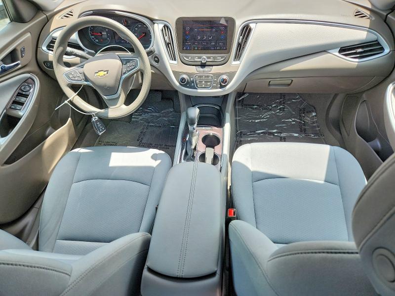 1G1ZD5ST8NF201447