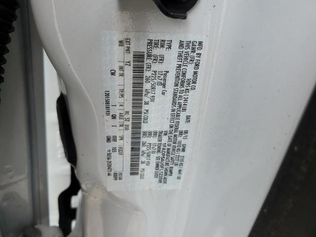 1FADP5AU0FL123595