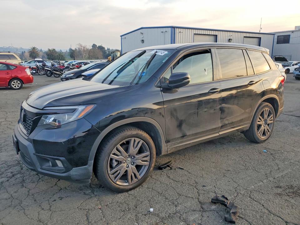 2019 HONDA PASSPORT — VIN 5FNYF7H56KB010501