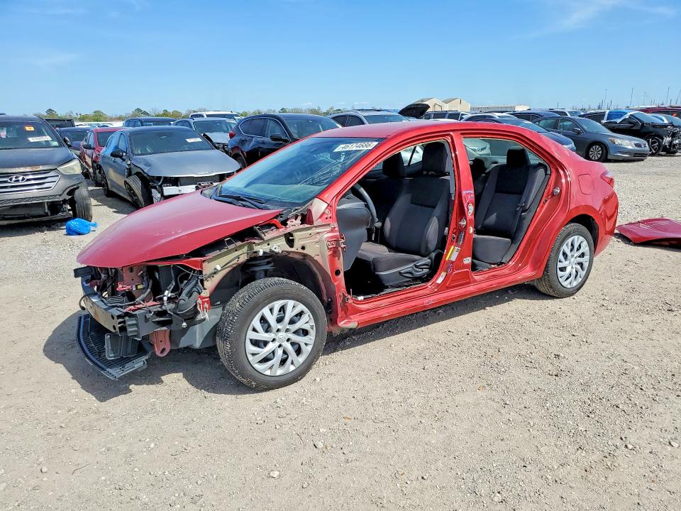 2018 TOYOTA COROLLA — VIN 5YFBURHE5JP772471