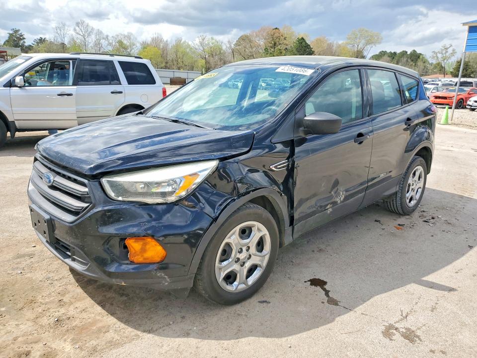2017 FORD ESCAPE — VIN 1FMCU0F79HUD51334