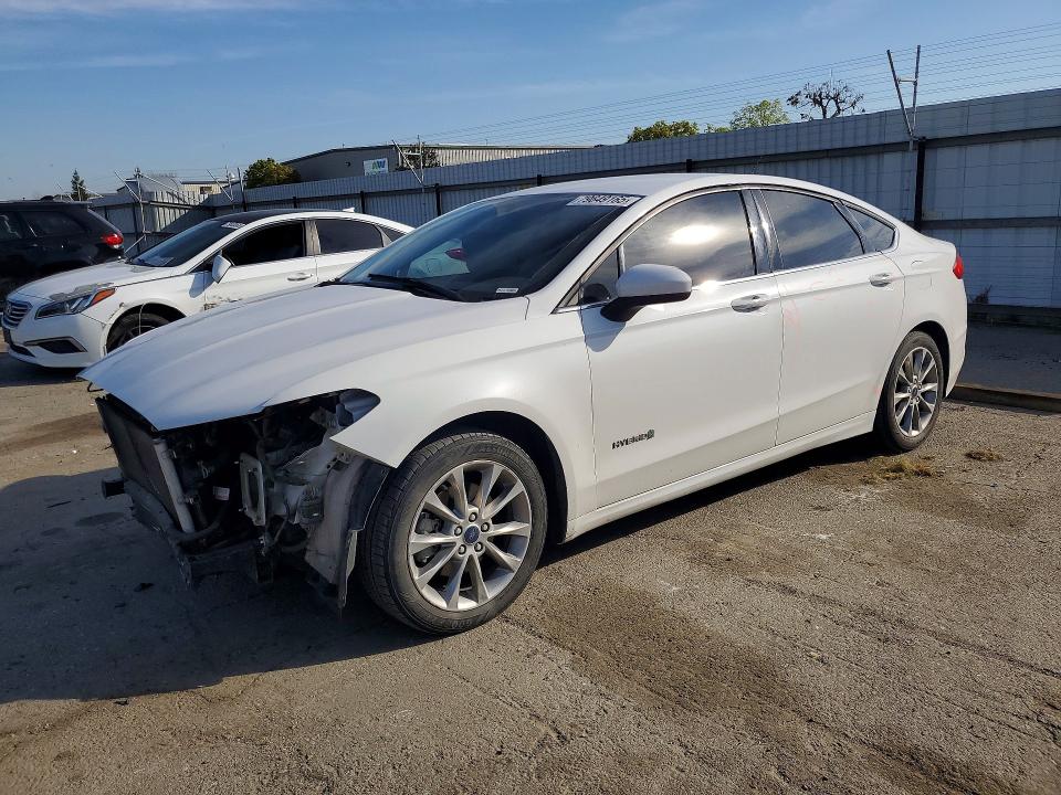 2017 FORD FUSION — VIN 3FA6P0UU9HR217552