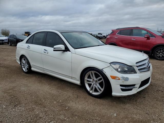 WDDGF8BB3CR193485