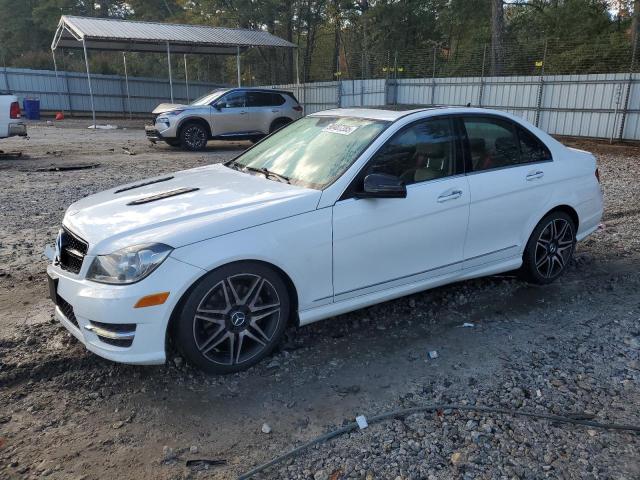 2013 MERCEDES-BENZ C 300 4MAT — VIN WDDGF8AB0DR273183