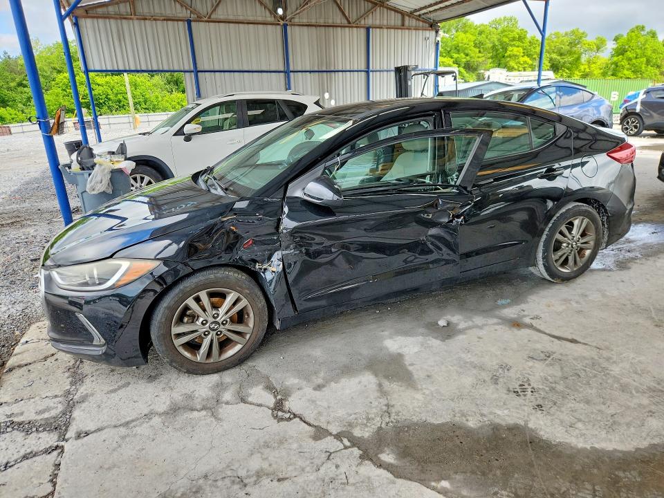2017 HYUNDAI ELANTRA — VIN 5NPD84LF9HH083623