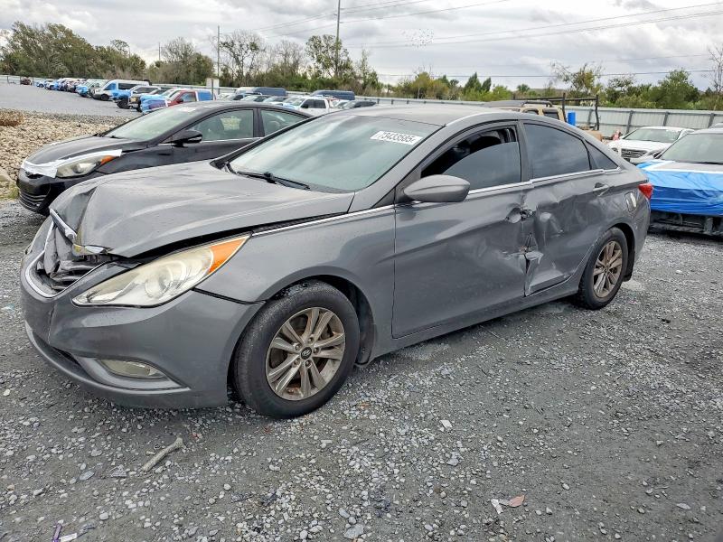 2013 HYUNDAI SONATA GLS — VIN 5NPEB4AC3DH651874