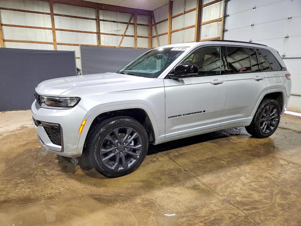 2026 JEEP GRAND CHEROKEE — VIN 1C4RJHBR6TC248481