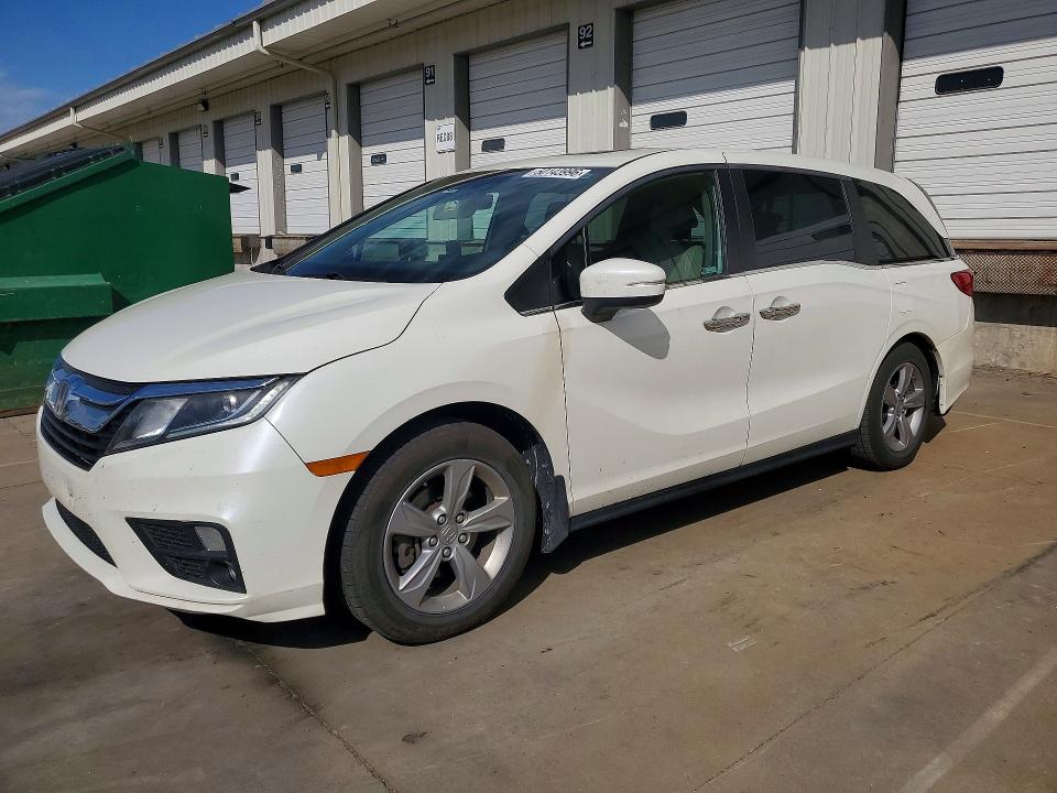 2018 HONDA ODYSSEY — VIN 5FNRL6H73JB094302