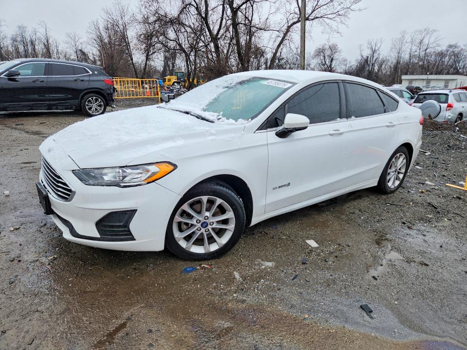 2019 FORD FUSION — VIN 3FA6P0LU4KR263430