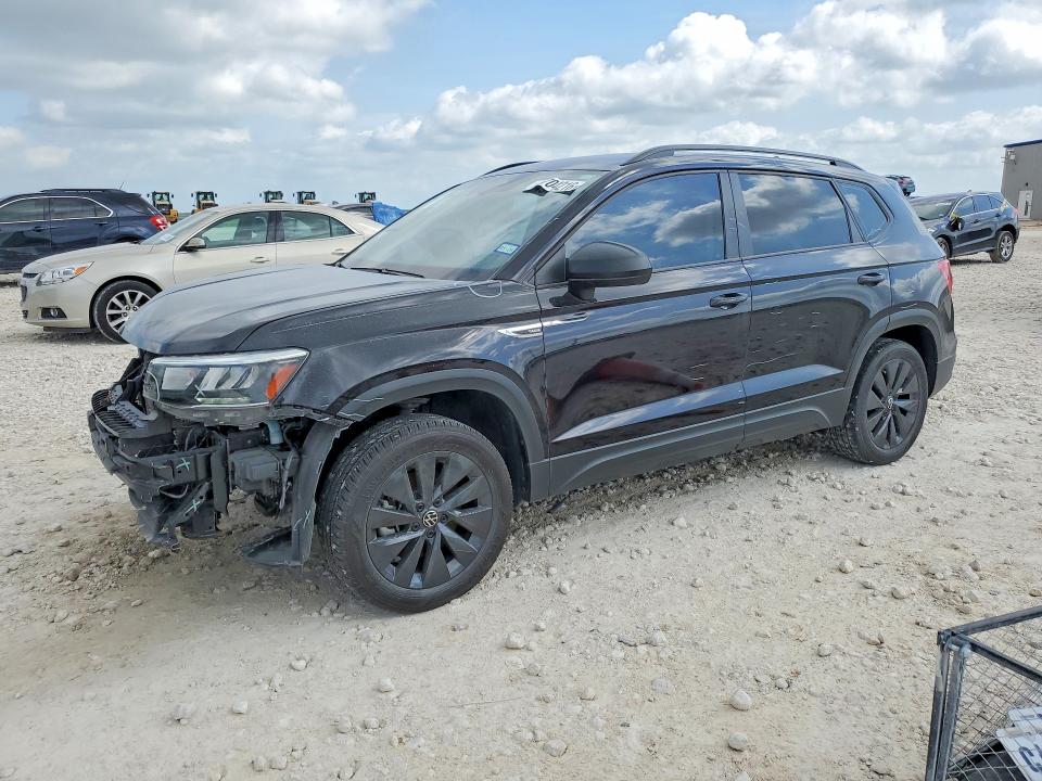 3VV5X7B29RM108203
