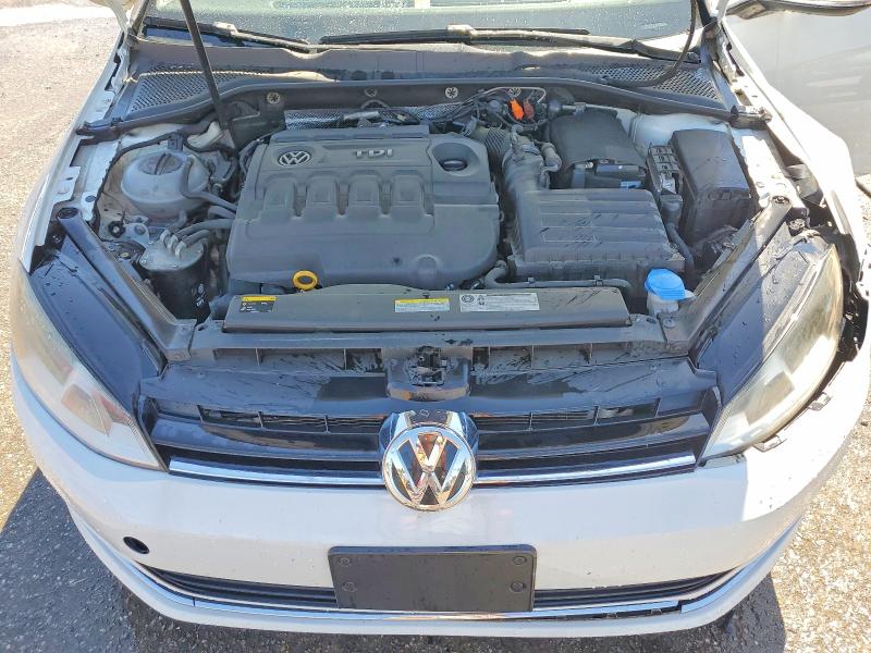 3VW2A7AU7FM012777