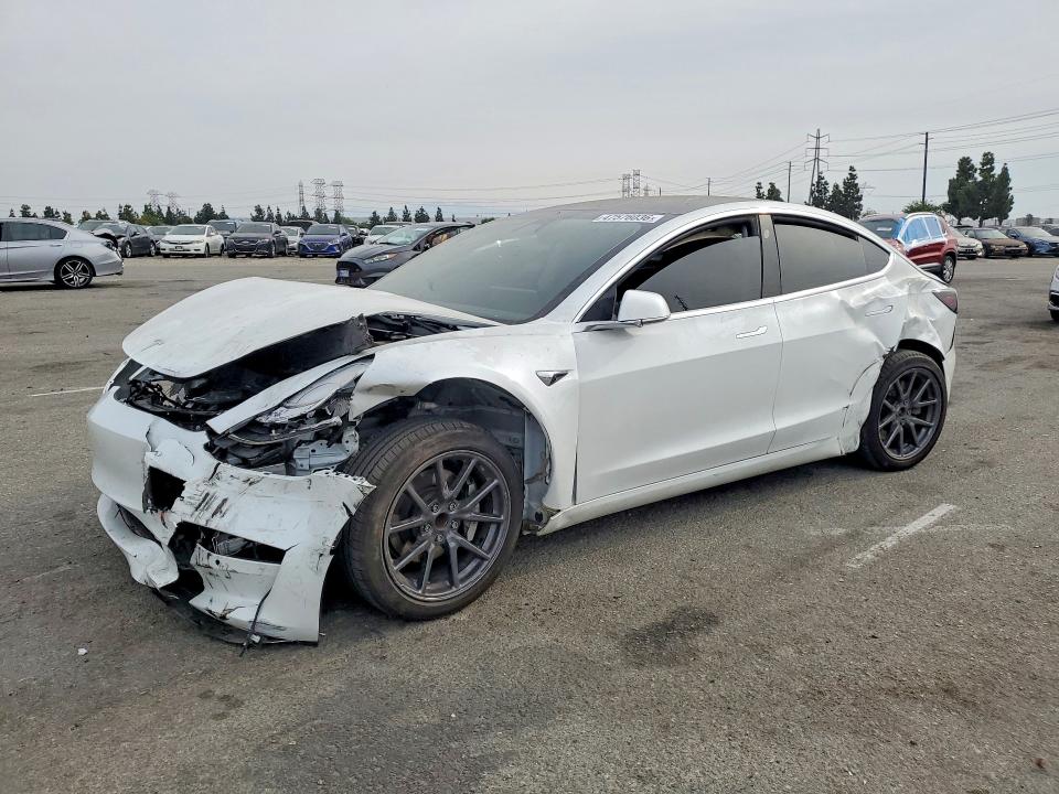 2020 TESLA MODEL 3 — VIN 5YJ3E1EA0LF504303