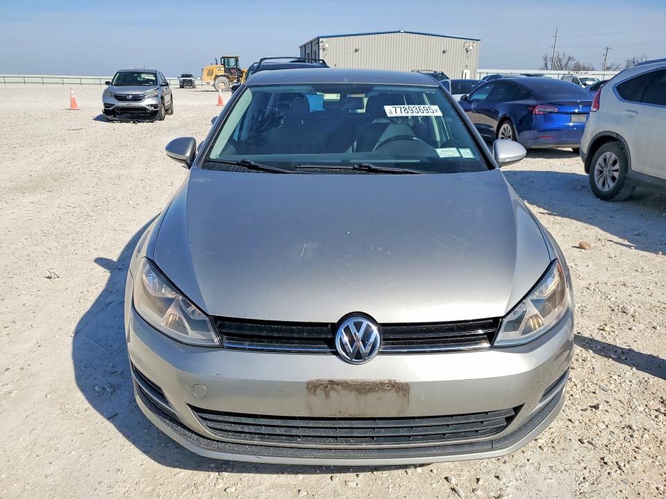 3VW217AU0FM087577