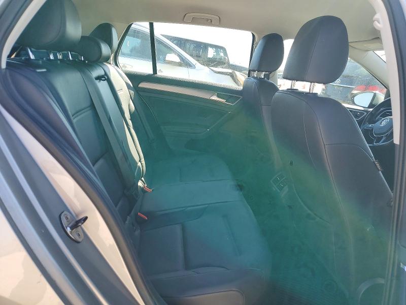 3VW217AU0FM087577