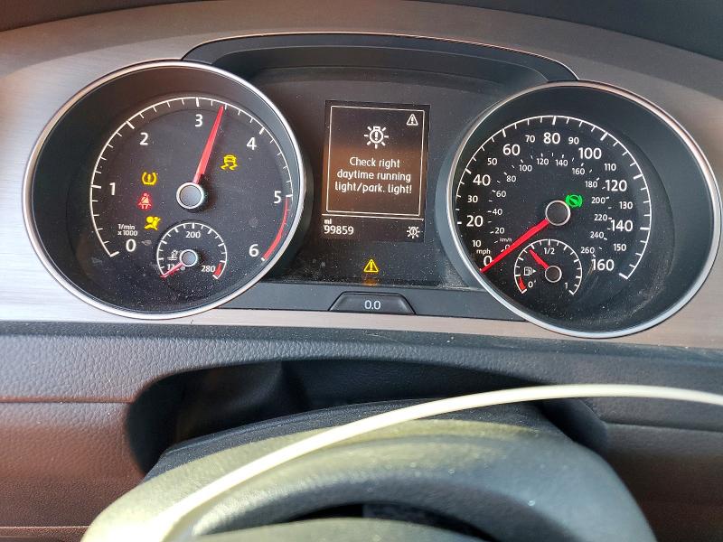 3VW2A7AUXFM046227