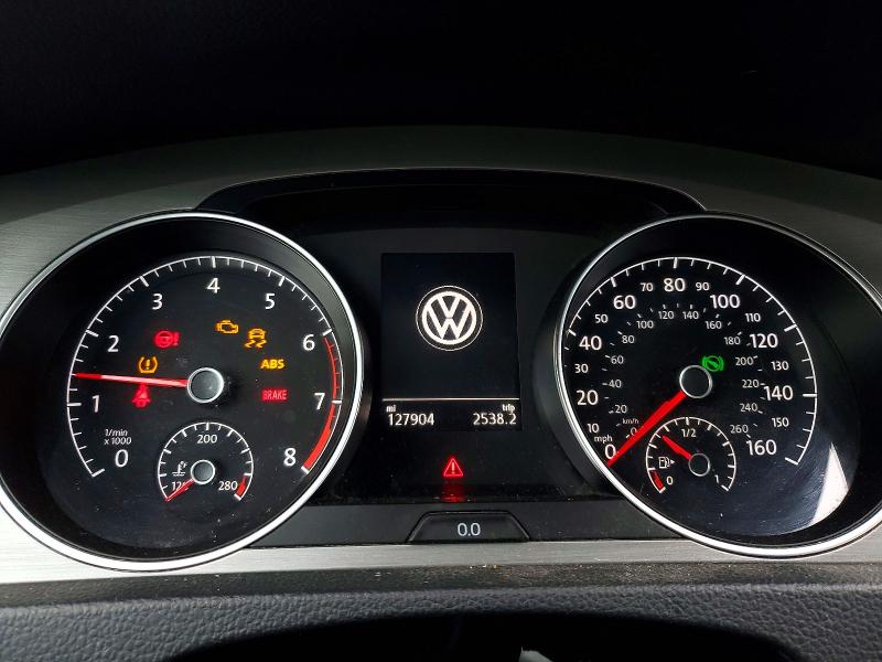 3VW217AU7FM093845
