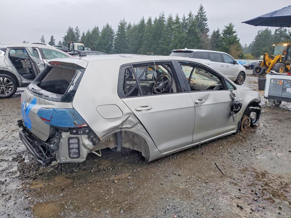 3VW2A7AU0FM102739