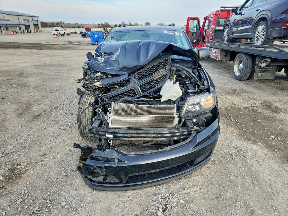 3C4PDCAB2LT277132