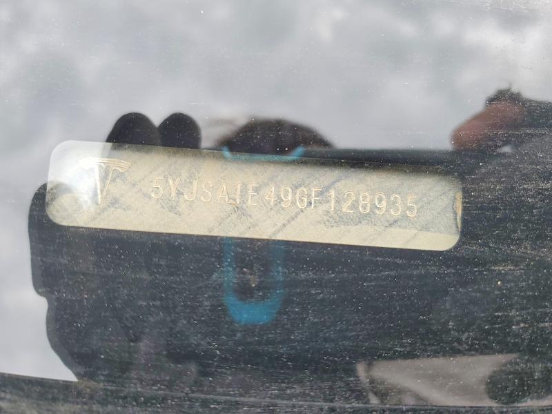 5YJSA1E49GF128935