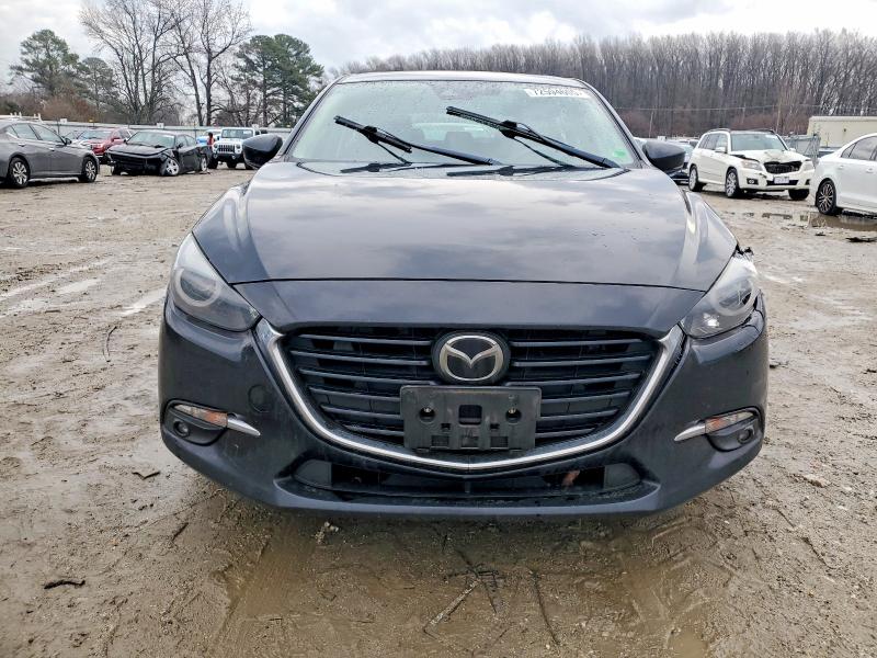 3MZBN1M37JM273064