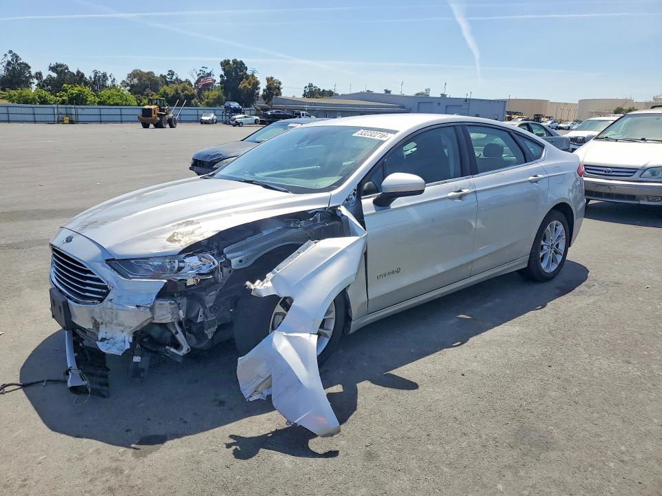 2019 FORD FUSION — VIN 3FA6P0LU7KR105745