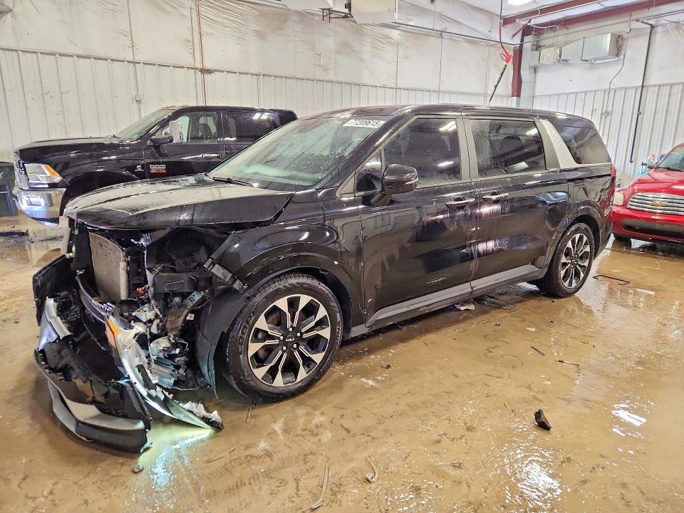 2022 KIA CARNIVAL — VIN KNDNC5H36N6148554