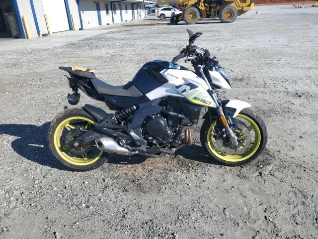 2023 CF MOTO 650NK — VIN LCEPEVLB7P6000353