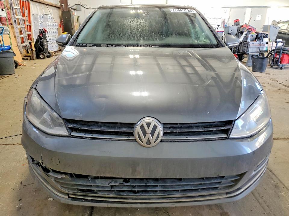 3VW217AU4FM004913