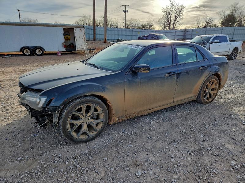 2021 CHRYSLER 300 — VIN 2C3CCABG4MH528909
