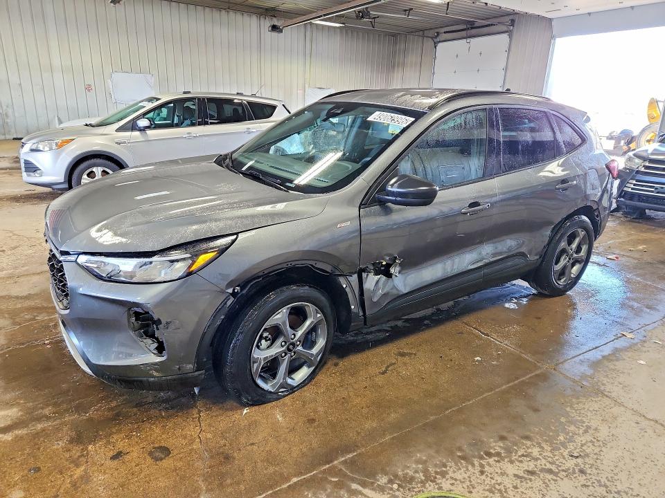 2025 FORD ESCAPE — VIN 1FMCU9MN3SUA84043