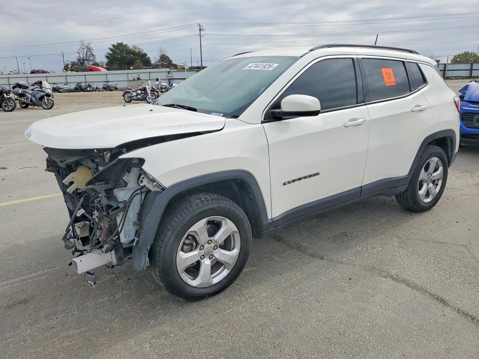 2018 JEEP COMPASS — VIN 3C4NJDBB8JT456602