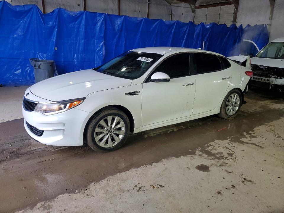 2016 KIA OPTIMA — VIN 5XXGT4L39GG060659