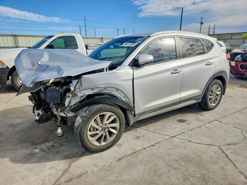 2018 HYUNDAI TUCSON — VIN KM8J33A46JU780784