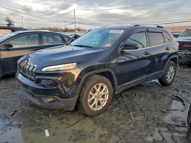 2015 JEEP CHEROKEE L — VIN 1C4PJMCS5FW624303