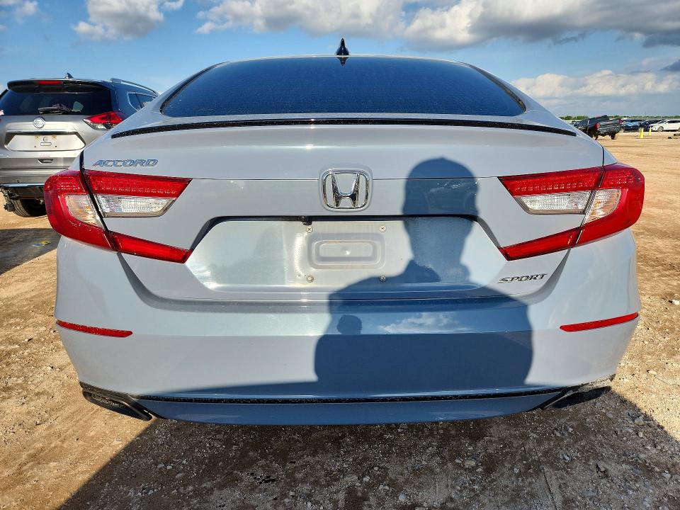 1HGCV1F3XNA092906