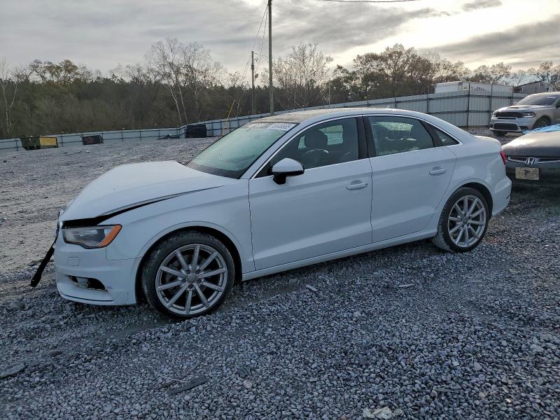 2015 AUDI A3 PREMIUM — VIN WAUCCGFFXF1026033