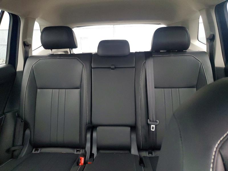 3VV2B7AX6RM190695