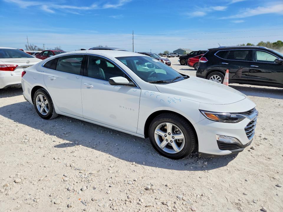 1G1ZC5ST3RF201266