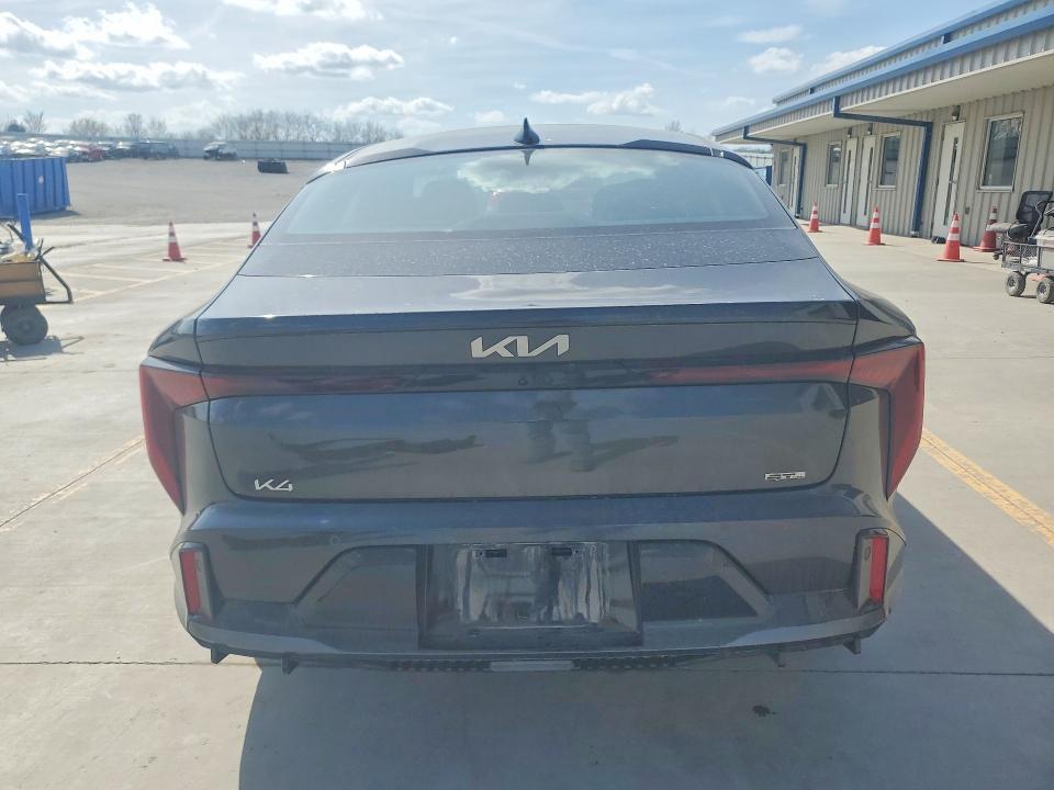 3KPFW4DC8SE190631