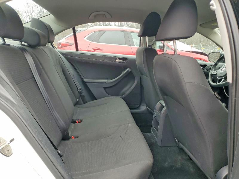 3VW267AJXGM285799